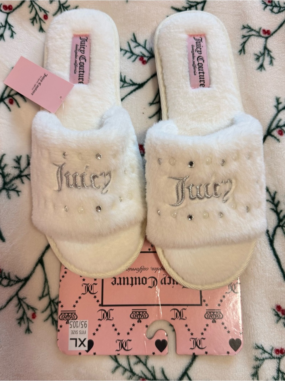 Juicy Couture White Fuzzy Slide Slippers